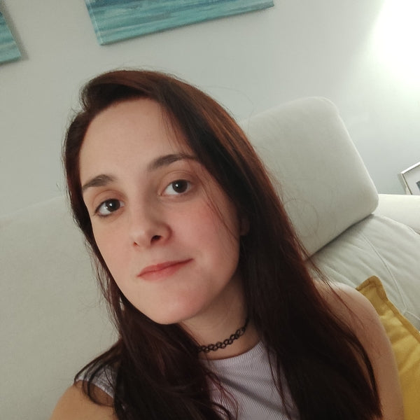 files/chica-espanola-graduada-educacion-infantil-con-experiencia-clases-particulares-otros-trabajos-dublin-como-camarera.jpg
